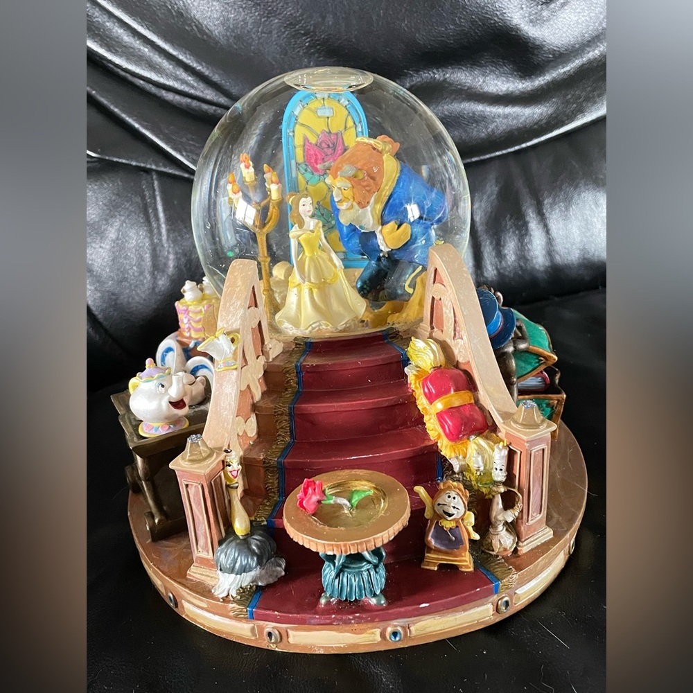 Vintage Disney Beauty & The Beast Snow Globe